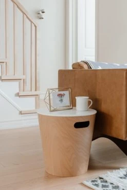 Umbra Pêle-mêle Photos Cadre Photo Mural Ou à Poser En Métal Couleur Laiton Doré - 13x18cm 11 Umbra Pêle-mêle Photos Cadre Photo Mural Ou à Poser En Métal Couleur Laiton Doré - 13x18cm -Pêle-mêle photos Soldes cadre photo mural ou a poser en metal couleur laiton dore 13x18cm 4