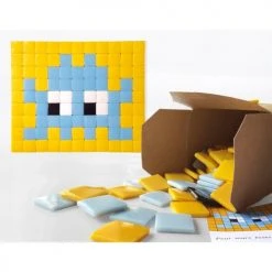 Fenel & Arno Stickers Muraux Mosaïque Invaders En Verre Jaune -Pêle-mêle photos Soldes mosaique invaders en verre jaune 5