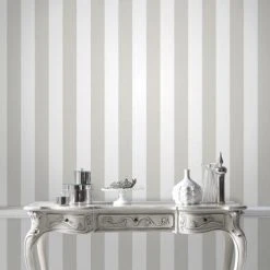 Julien MacDonald Papiers Peints Papier Peint Intissé Glitterati Rayures Blanc Argent 1005x52cm